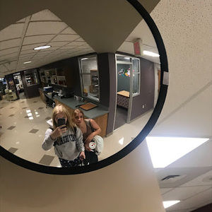 Meet your Posher, Izzy